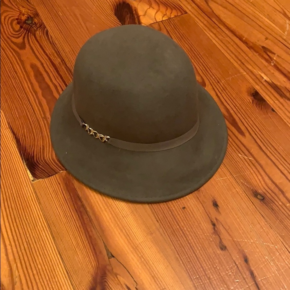 Vintage Style Wool Hat in Brown - Picture 2 of 10